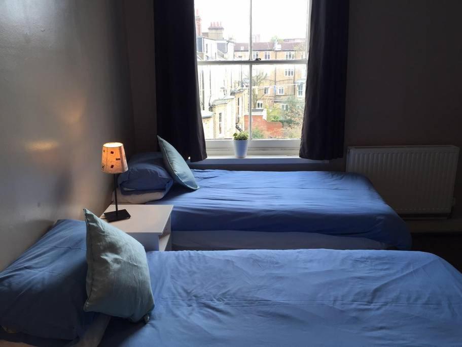 Victoria Dwellings Bed and Breakfast Londra Esterno foto